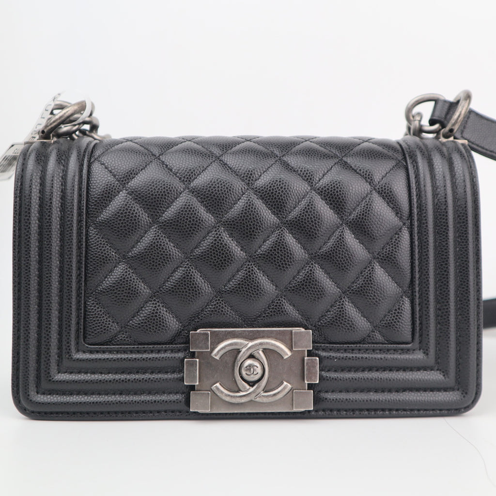 C2773 Chanel Shoulder Bag Boy Chanel Small | Pre-Owned Very Good Quilted Leather