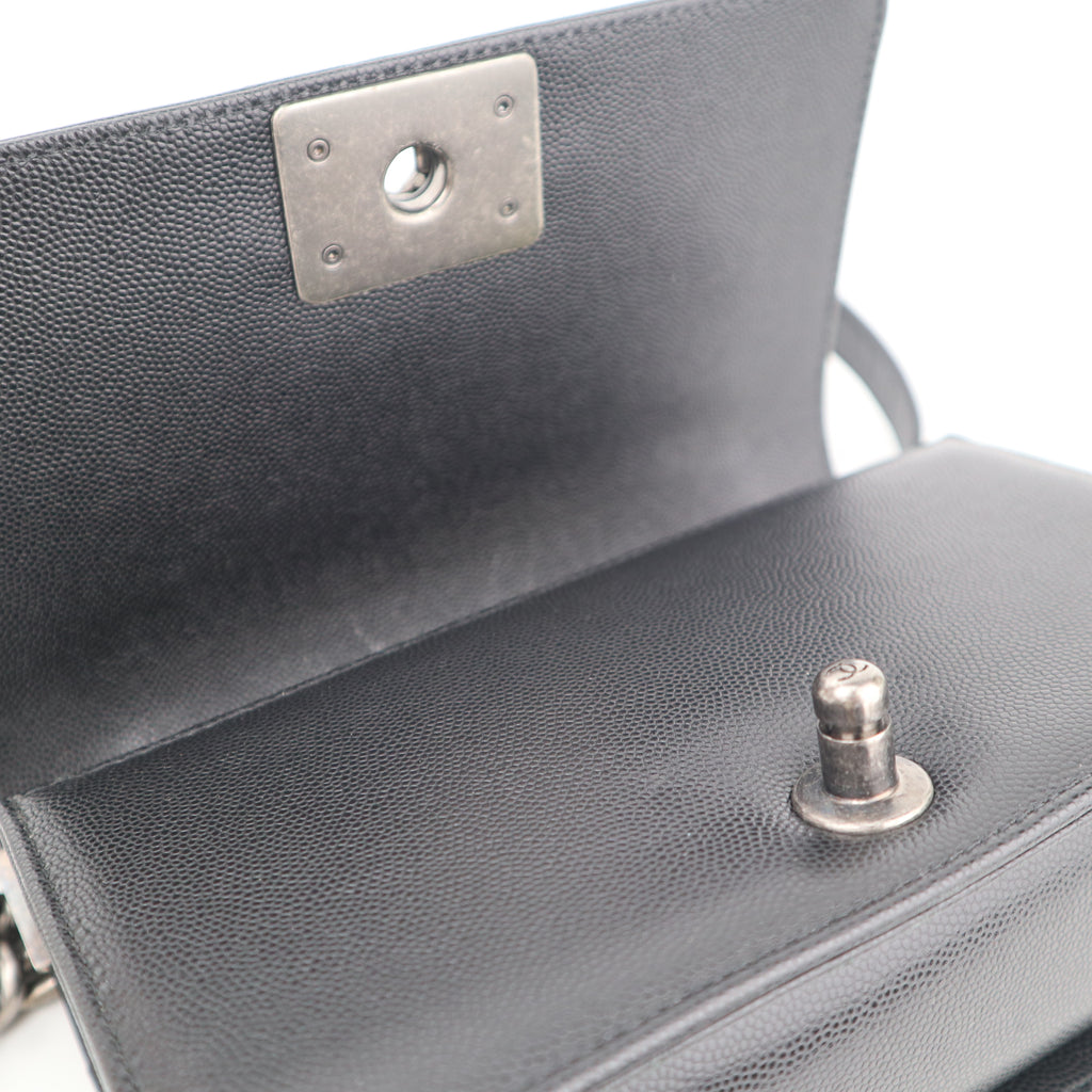 C2773 Chanel Shoulder Bag Boy Chanel Small | Pre-Owned Very Good Quilted Leather