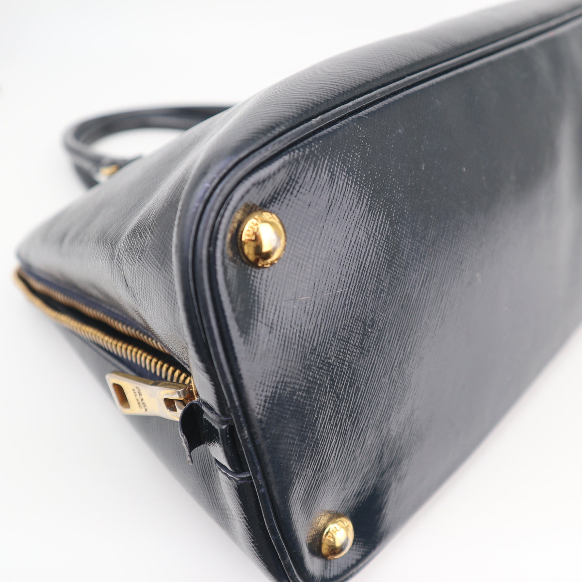 C2776 Prada Top Handle Bag Saffiano Lux Promenade Medium | Pre-Owned Very Good Leather