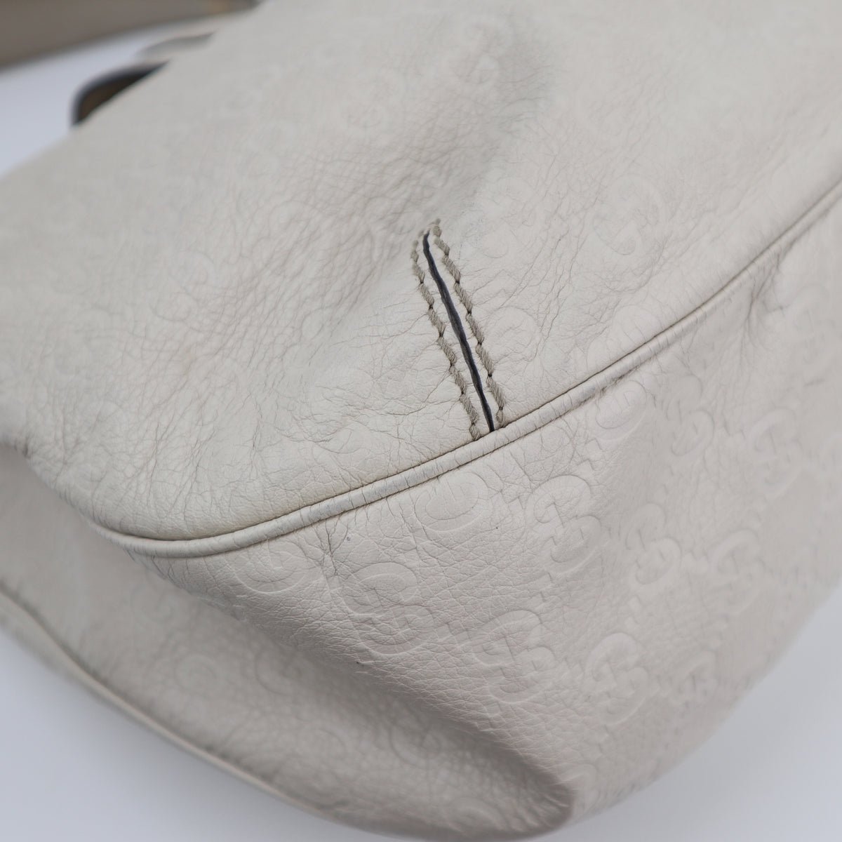 C2780 Gucci Shoulder Bag Guccissima Gucci New Ladies Large | Pre-Owned Very Good GG Logo