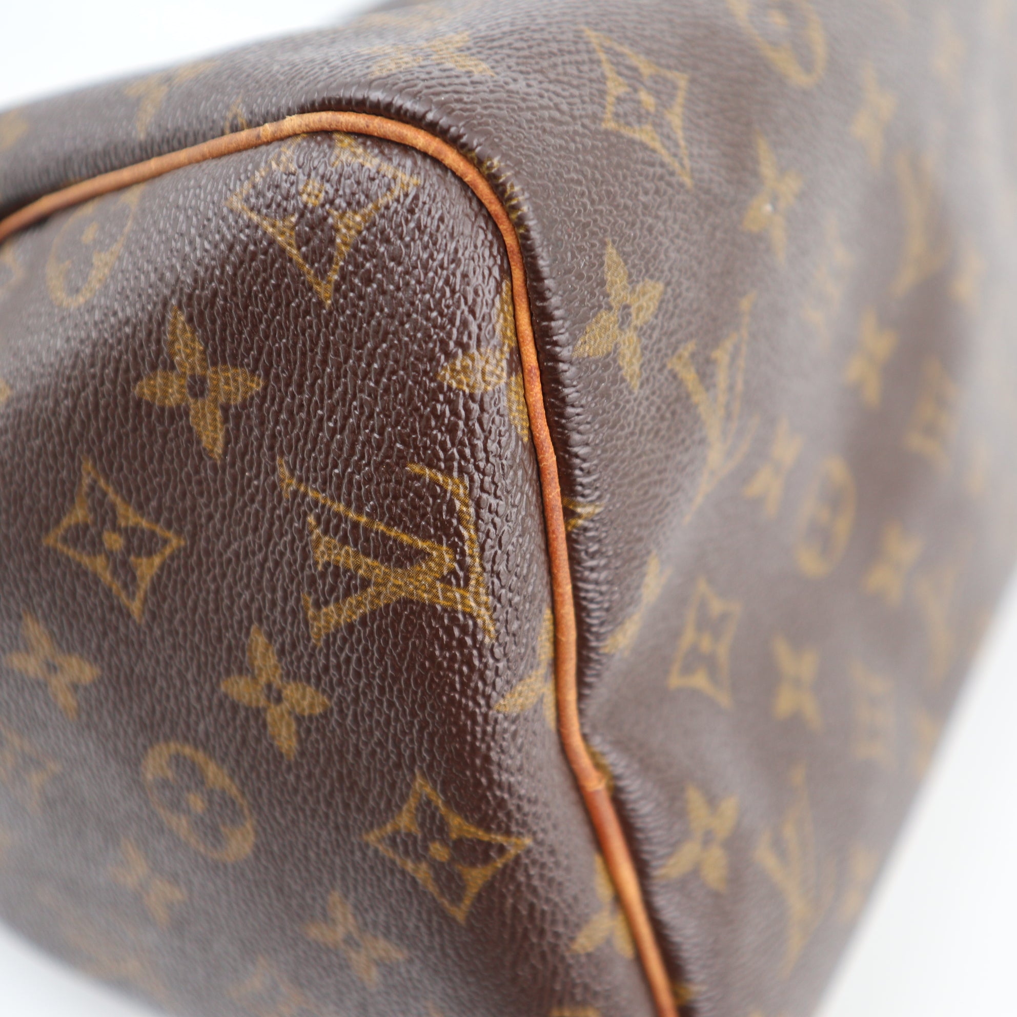 Louis Vuitton Monogram Canvas Speedy 30 Top Handle Bag C1829 | Pre-Owned Very Good Brown Monogram Canvas