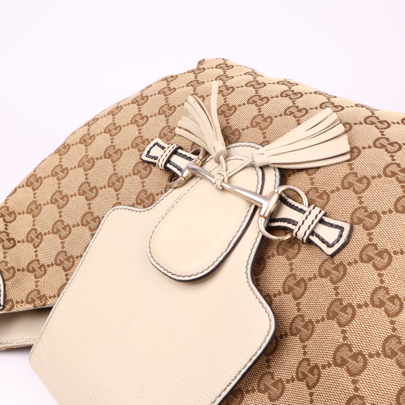 J3537 Gucci GG Canvas Emily Medium Neutrals Hobos- Pre Owned