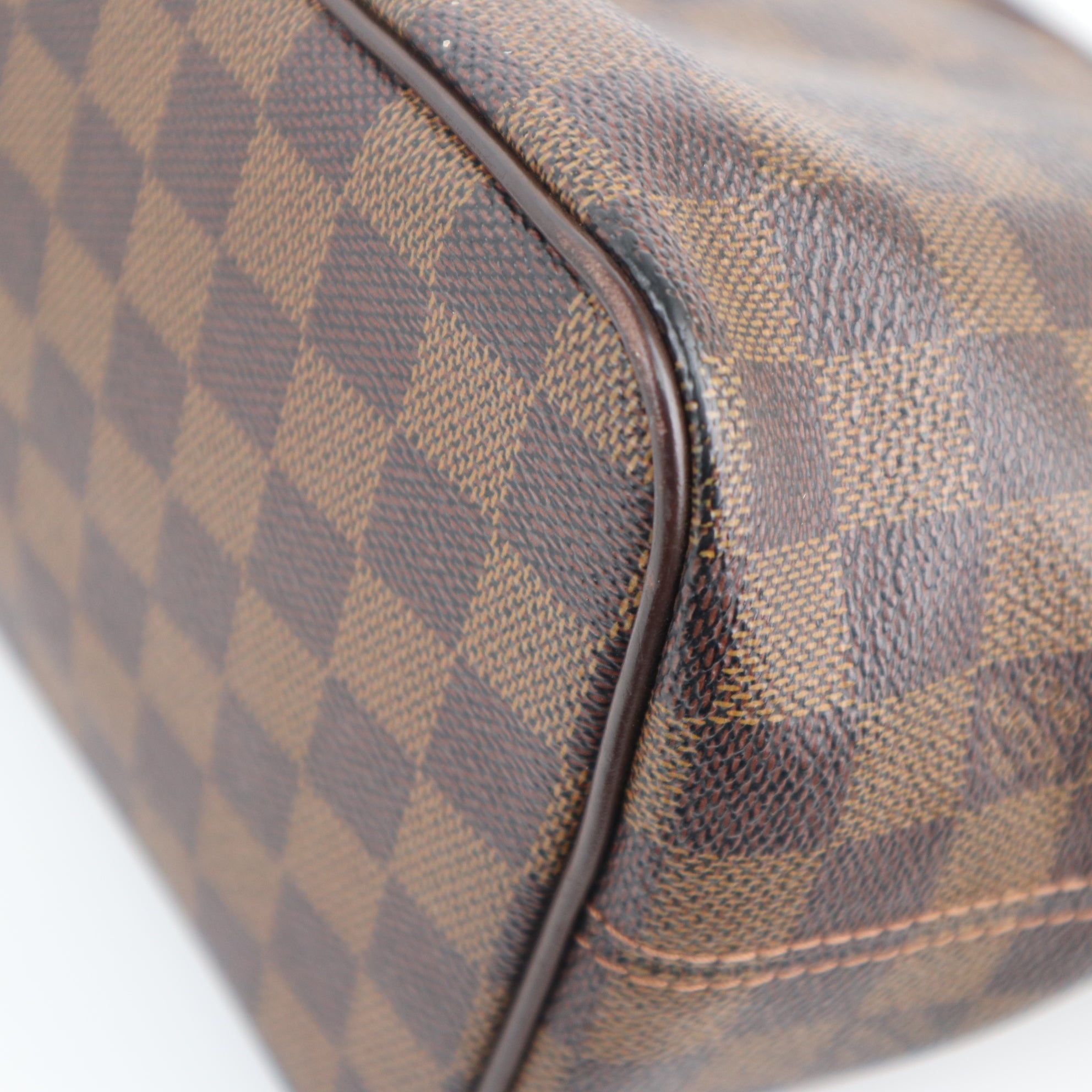 Louis Vuitton Damier Ebene Saleya PM Shoulder Bag C1836 | Pre-Owned Very Good Brown Damier Ebene Canvas