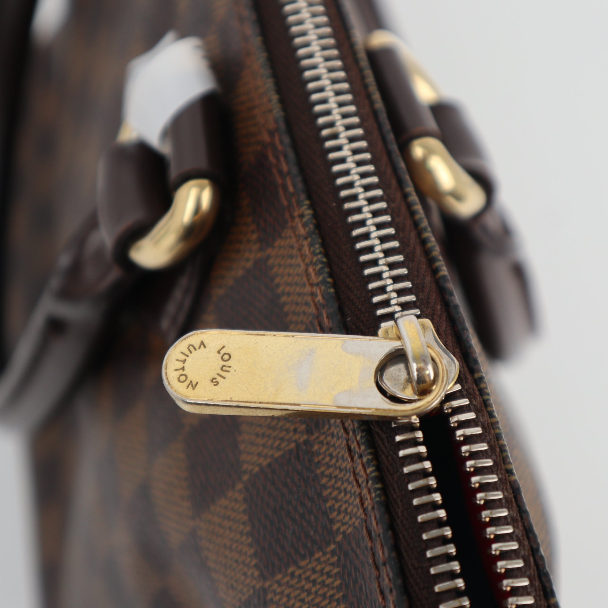 Louis Vuitton Damier Ebene Saleya PM Shoulder Bag C1836 | Pre-Owned Very Good Brown Damier Ebene Canvas