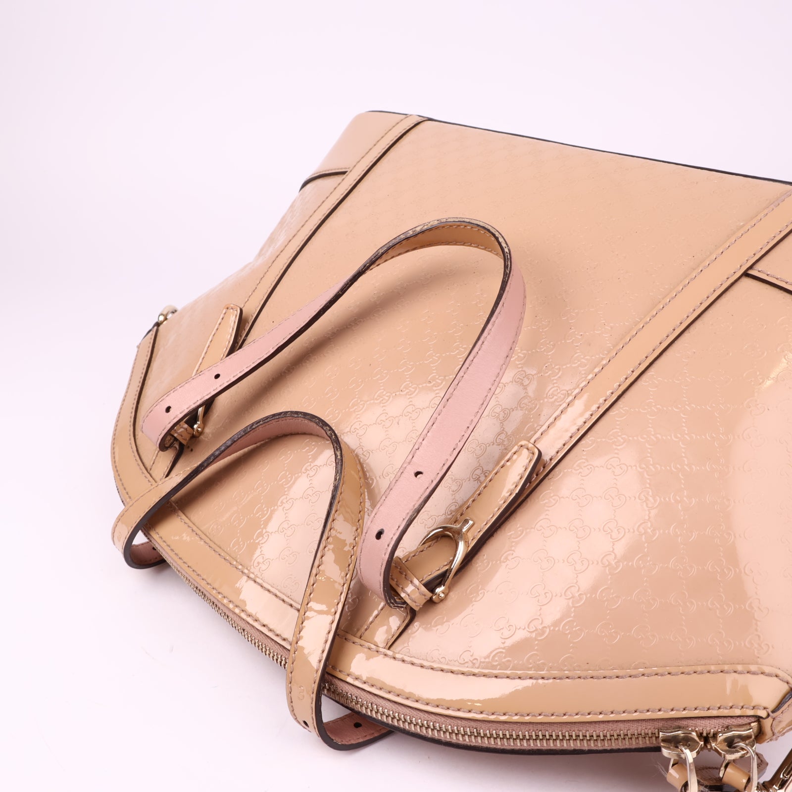 J3536 Gucci Microguccissima Patent Leather Nice Shoulder Bag Beige- Pre Owned
