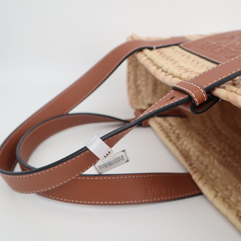 C2796 Loewe Bucket Bag Small Basket Bag In Palm Leaf And Calfskin | Pre-Owned Excellent Natural Leather, Palm Leaf