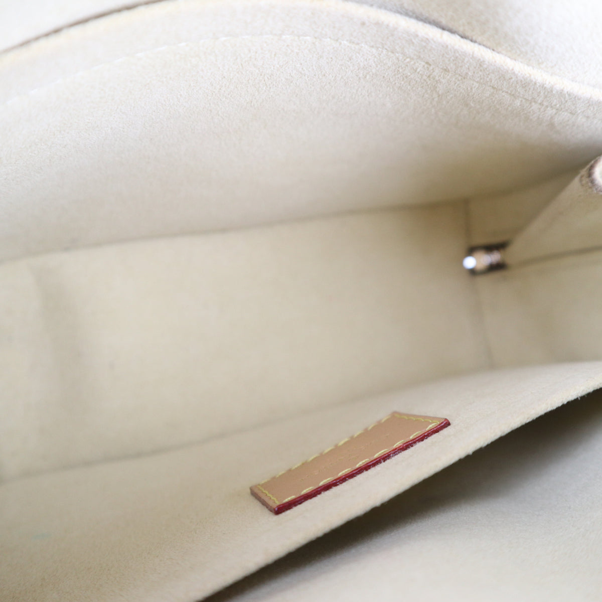 C2797R Louis Vuitton Top Handle Bag Louis Vuitton Monogram Valisette BB | Pre-Owned Very Good Brown Canvas/Monogram