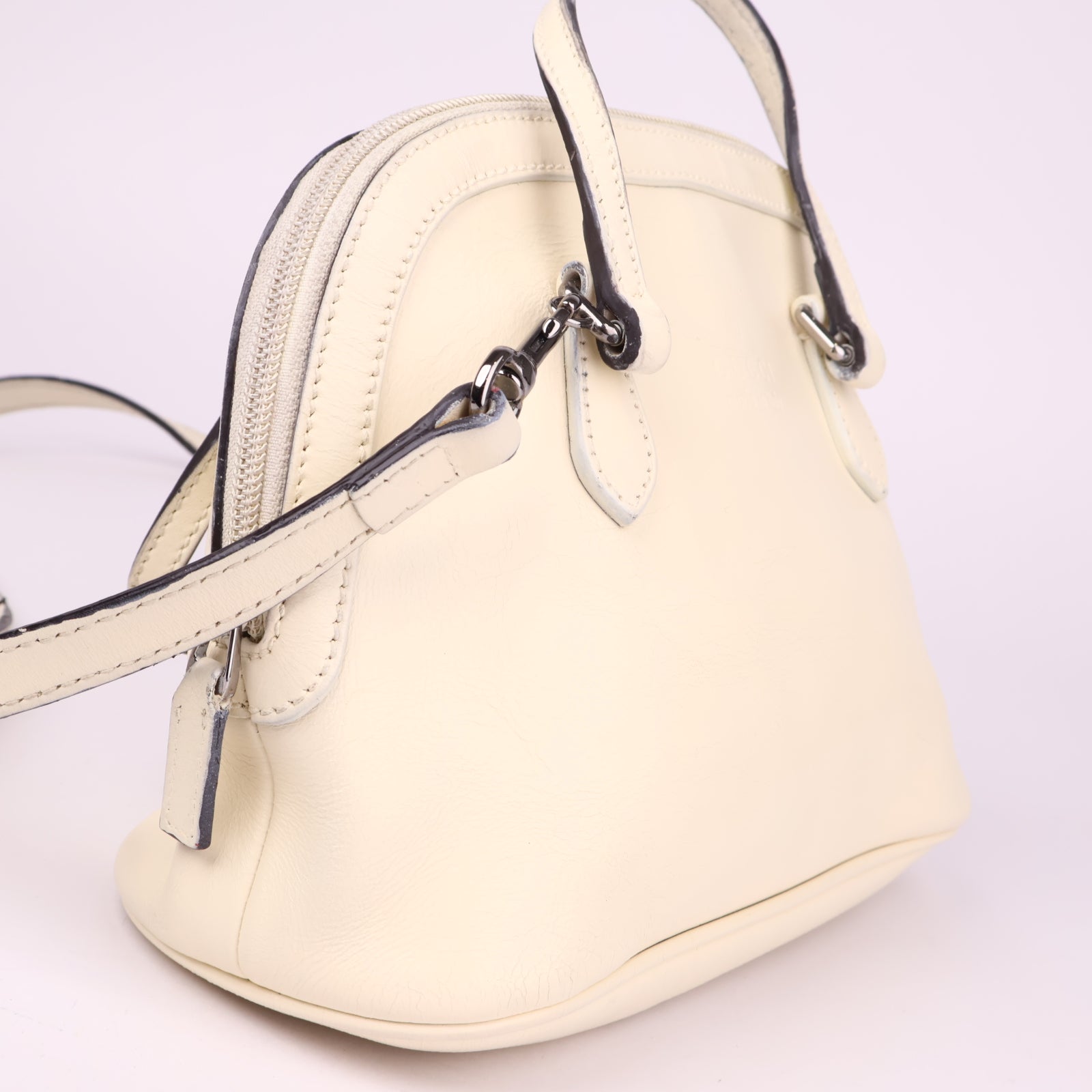 J3547 Gucci Dome Leather Handle Crossbody- Pre Owned