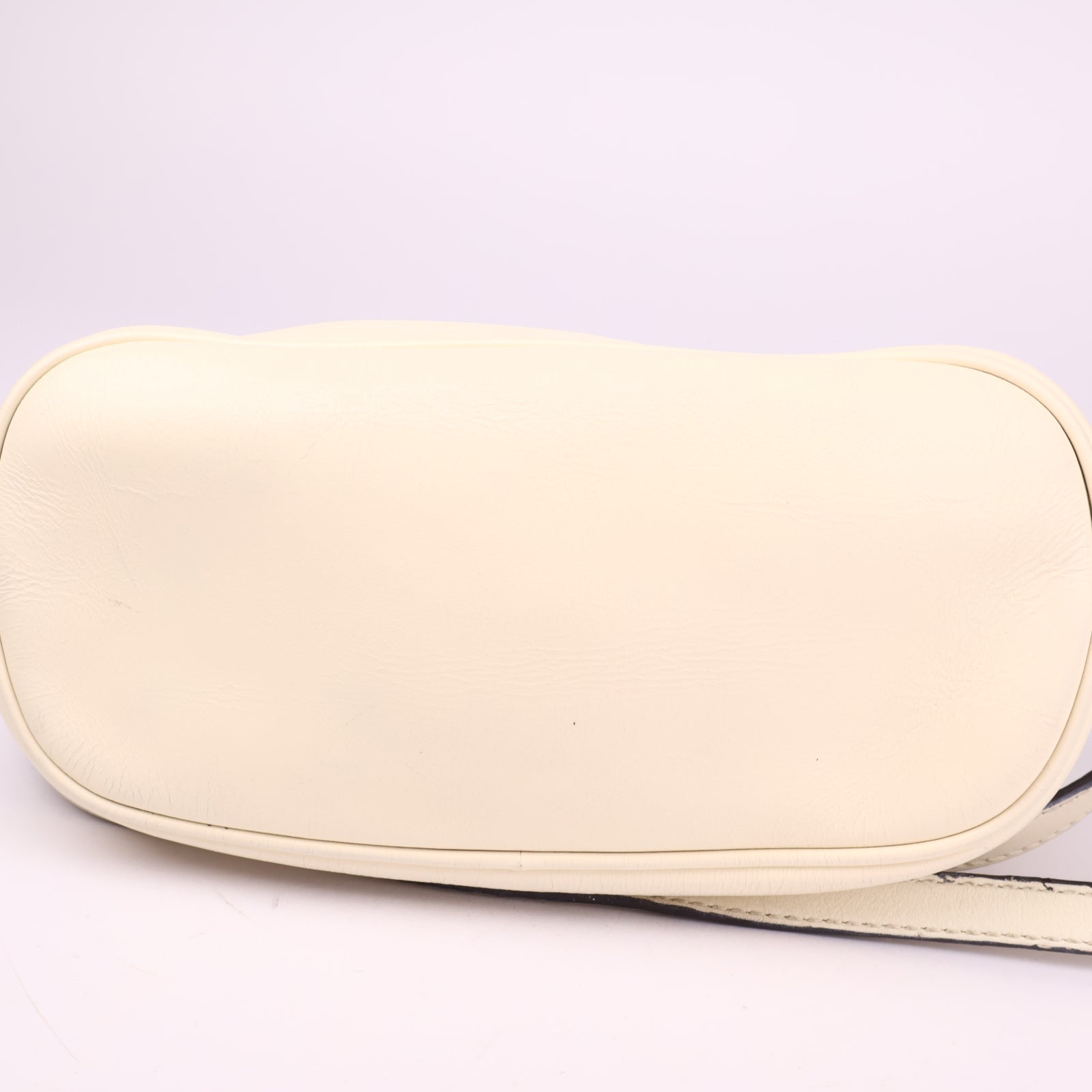 J3547 Gucci Dome Leather Handle Crossbody- Pre Owned