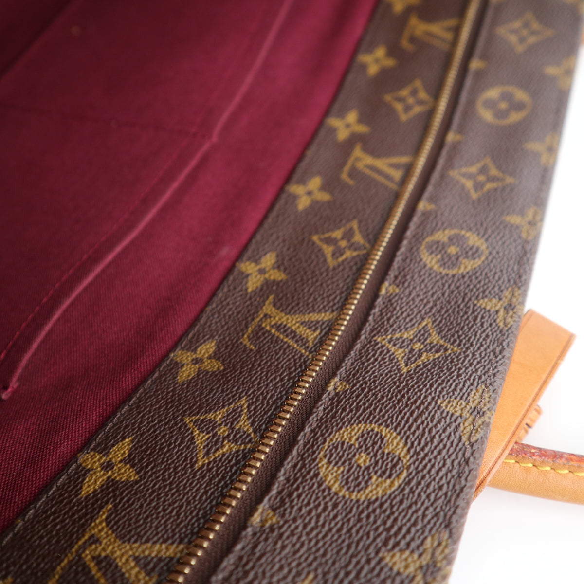 C2802 Louis Vuitton Shoulder Bag Monogram Raspail | Pre-Owned Very Good Brown Monogram Canvas