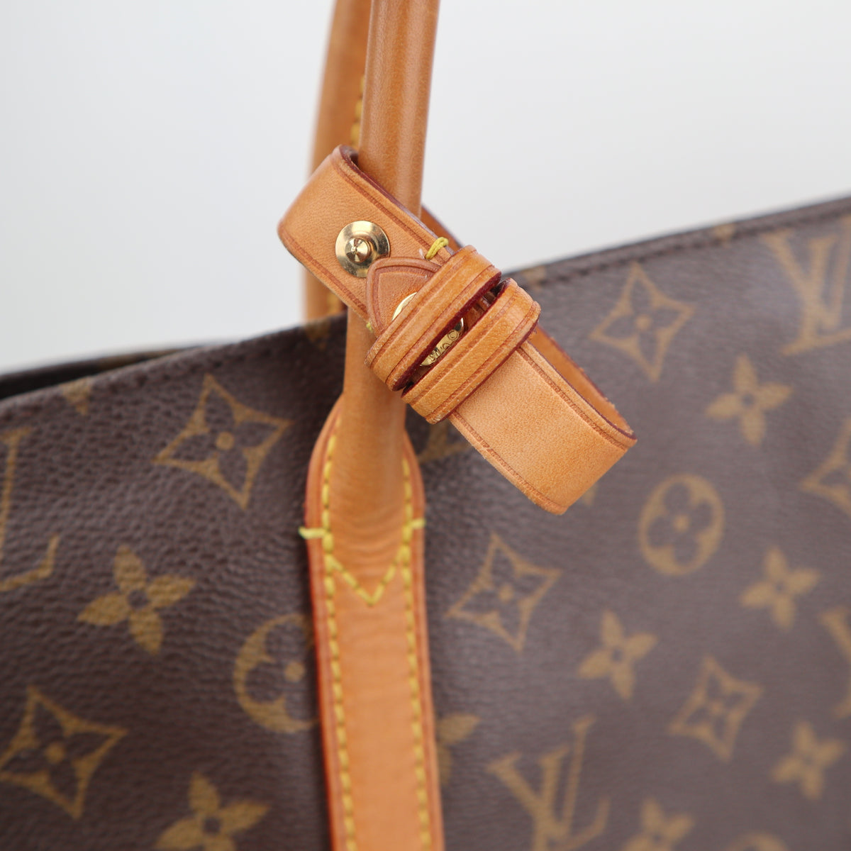 C2802 Louis Vuitton Shoulder Bag Monogram Raspail | Pre-Owned Very Good Brown Monogram Canvas