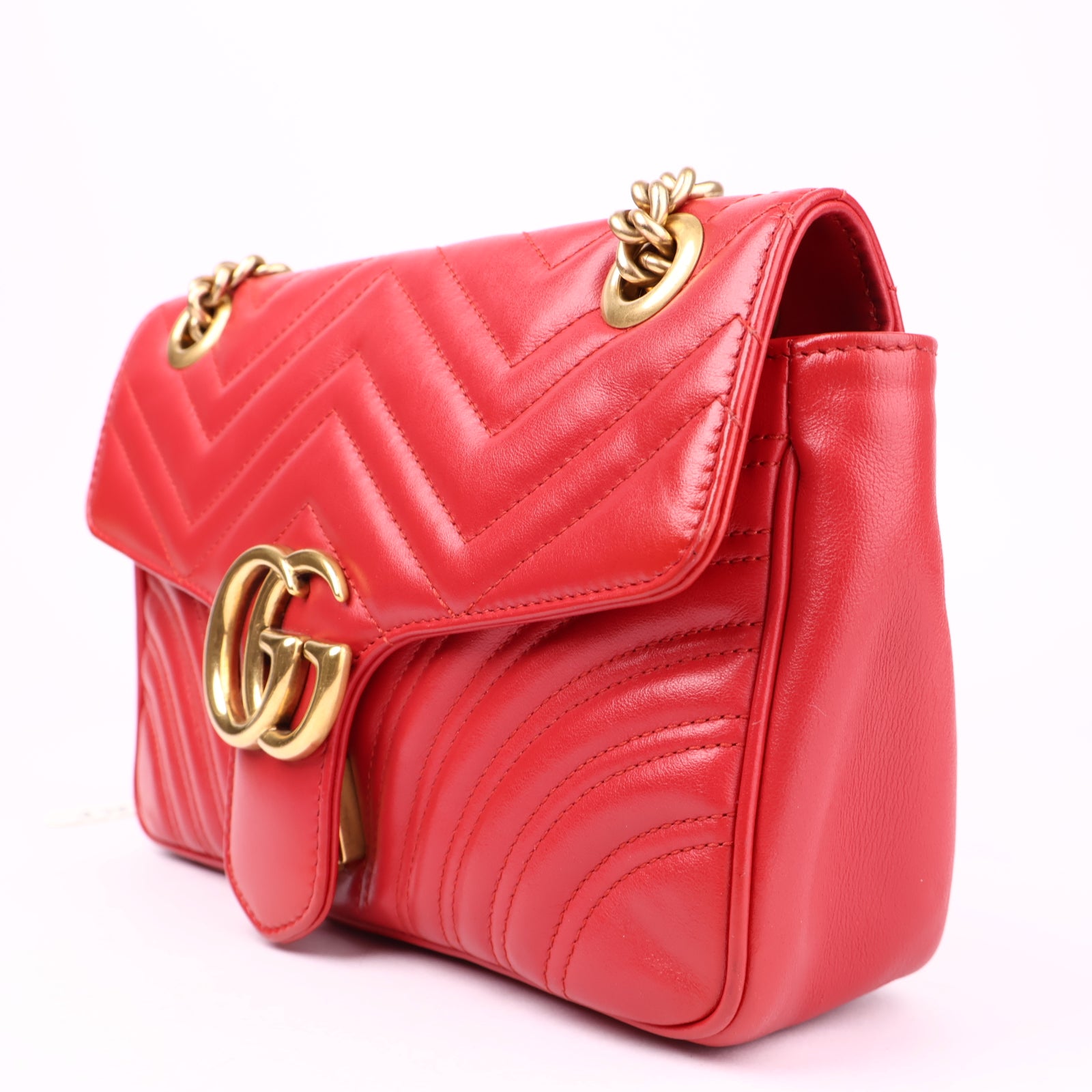 J3558 Gucci Red Leather Medium GG Marmont Bag- Pre Owned