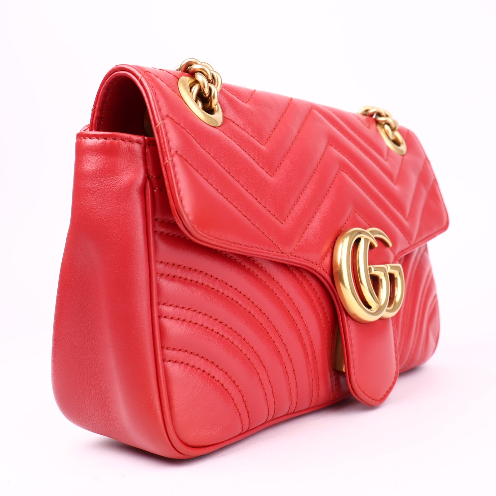 J3558 Gucci Red Leather Medium GG Marmont Bag- Pre Owned