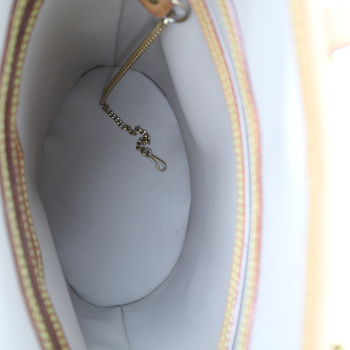 C1287 Louis Vuitton  Monogram Canvas Petit Bucket Shoulder Bag-Pre Owned