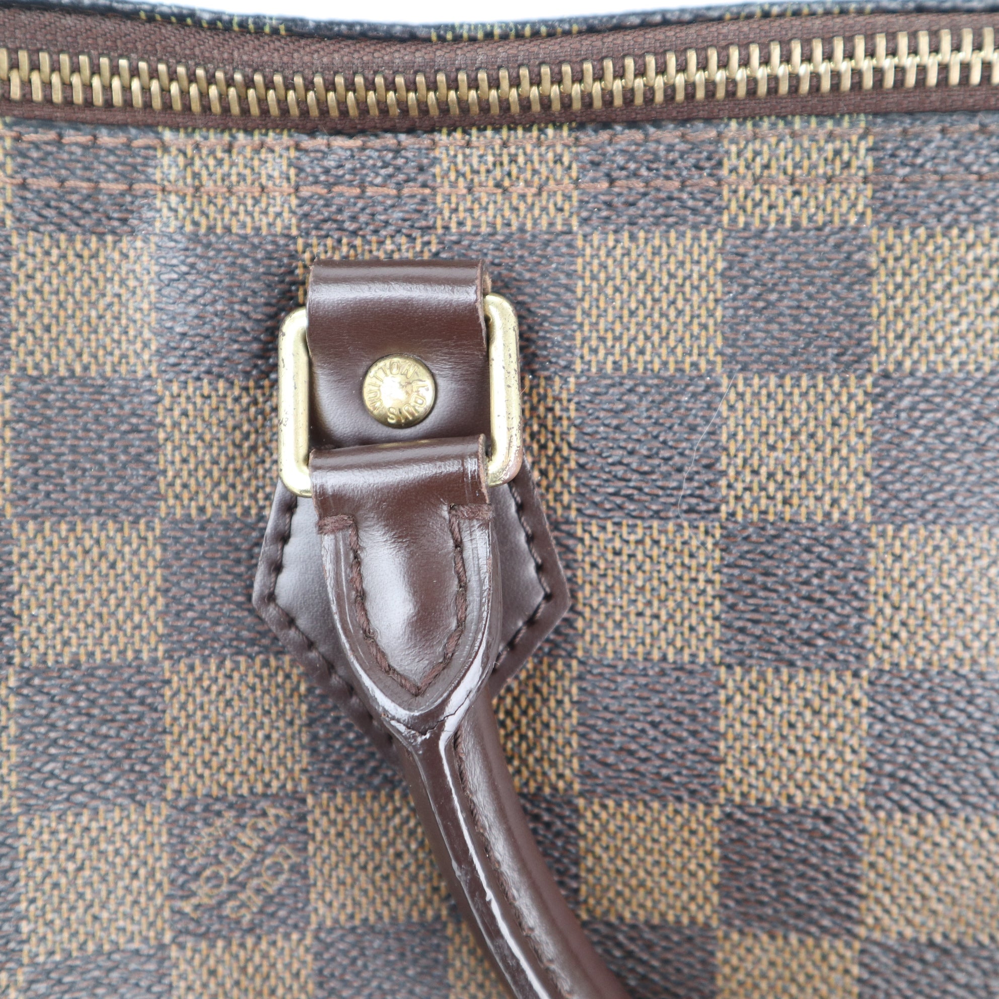 Louis Vuitton Damier Ebene Speedy 30 Top Handle Bag C1859 | Pre-Owned Very Good Brown Damier Ebene Coated canvas, leather trim