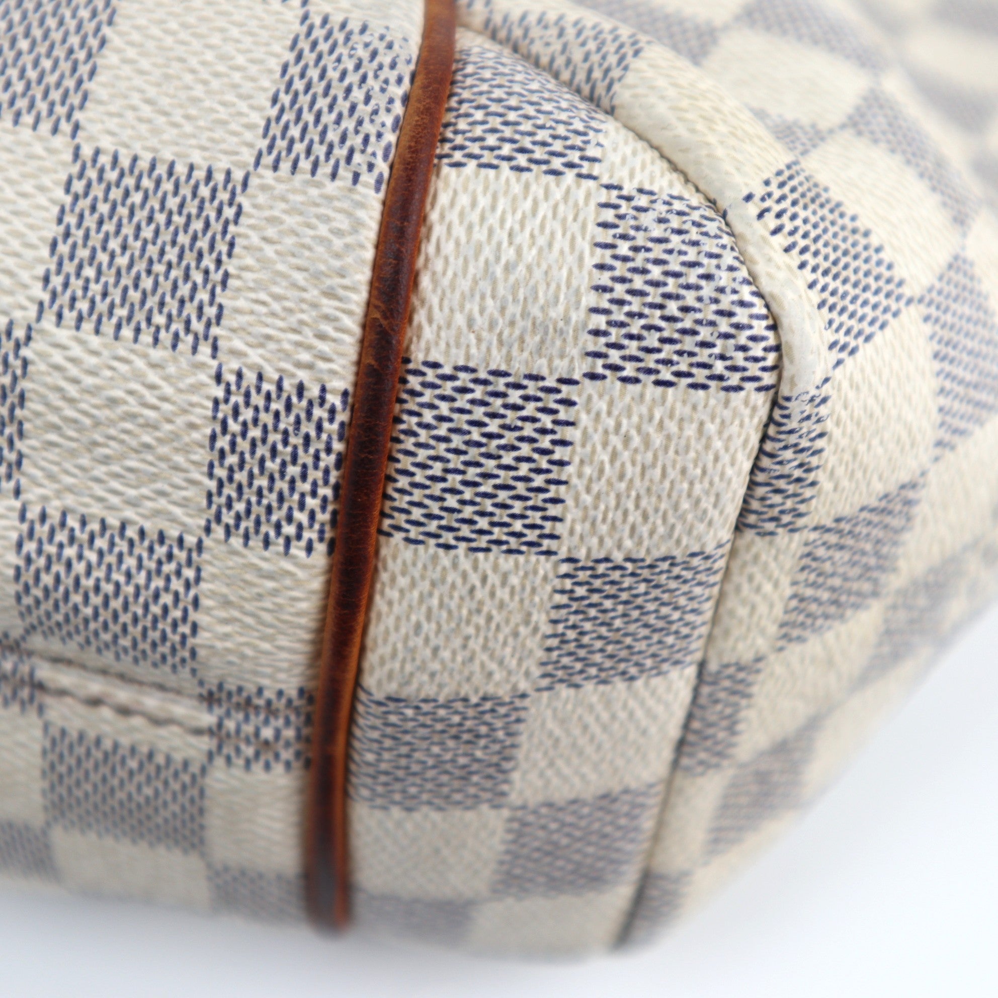 Louis Vuitton Damier Azur Totally PM Tote Bag C1863 | Pre-Owned Very Good White / Blue Damier Azur Coated canvas, leather trim