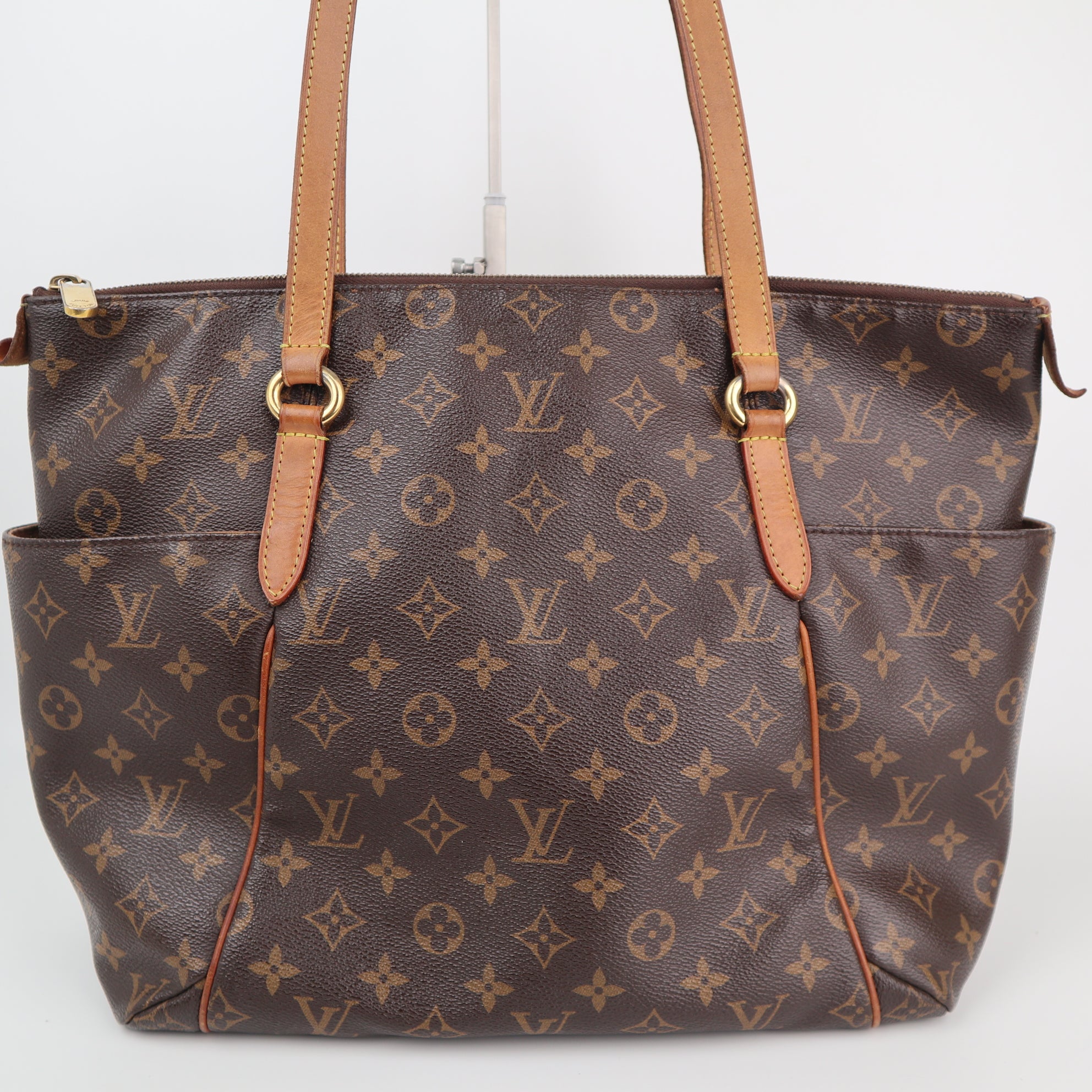 Louis Vuitton Monogram Canvas Totally MM Tote Bag C1864# | Pre-Owned Very Good Brown Monogram Coated canvas, leather trim