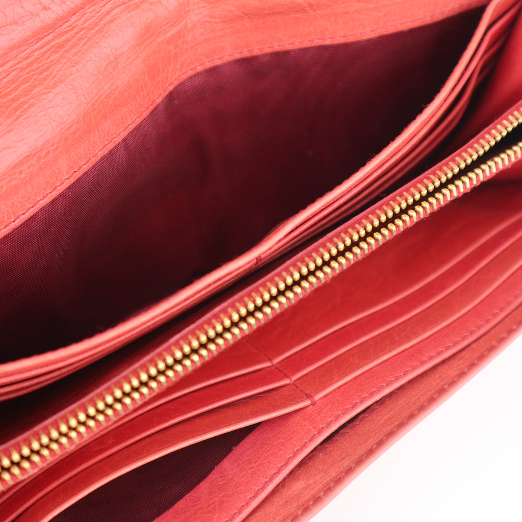 C2819 Miu Miu Wallet Matelassé Long Wallet | Pre-Owned Very Good Matelassé Leather