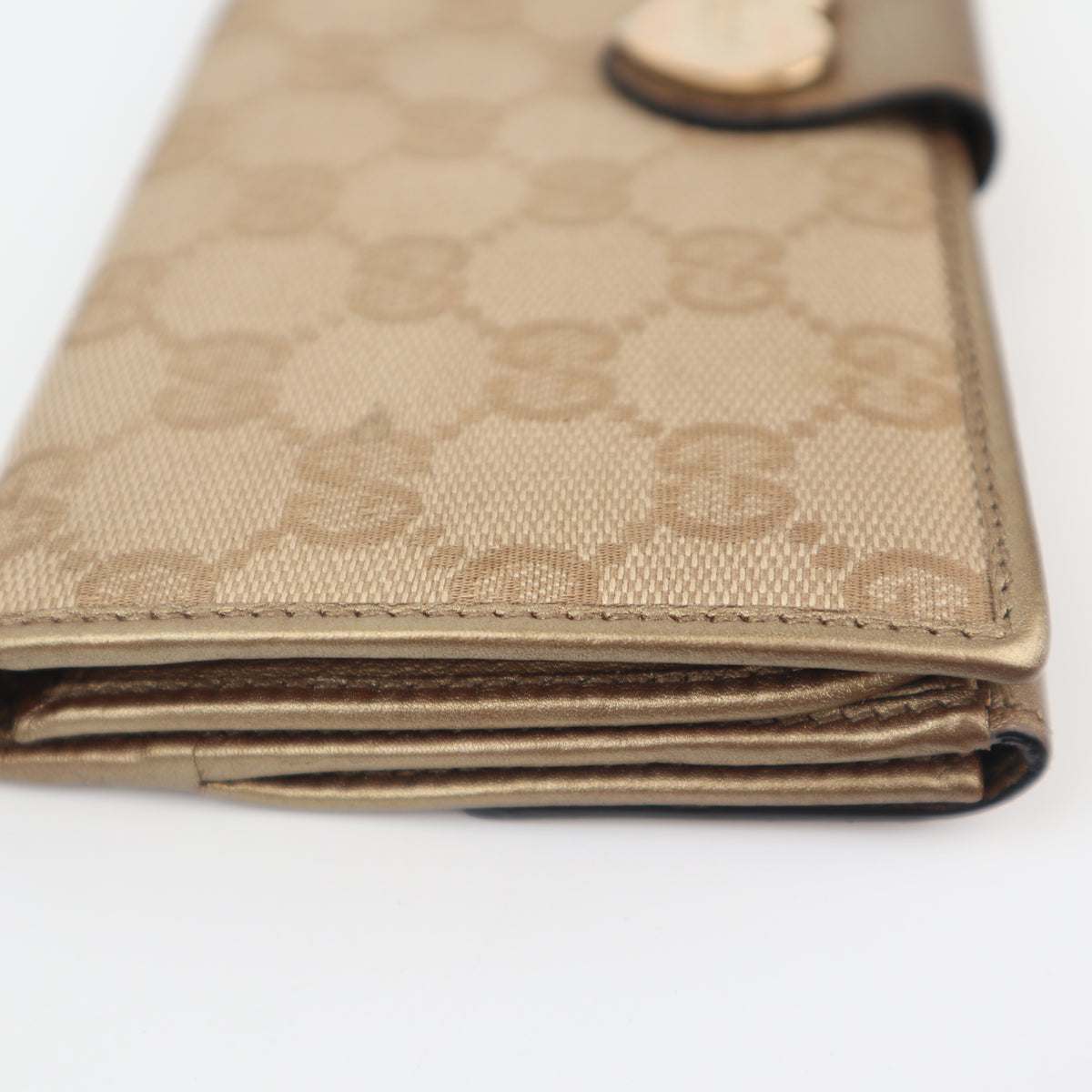 C2829 Gucci Wallet GG Canvas & Leather Long Flap Wallet Gold | Pre-Owned Very Good Gold GG Canvas Canvas, Leather