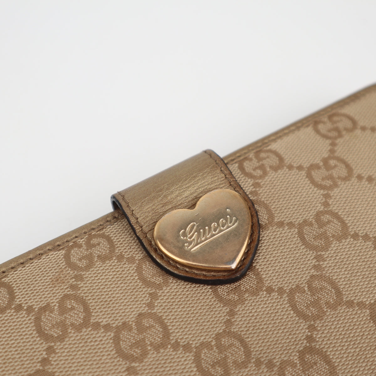 C2829 Gucci Wallet GG Canvas & Leather Long Flap Wallet Gold | Pre-Owned Very Good Gold GG Canvas Canvas, Leather