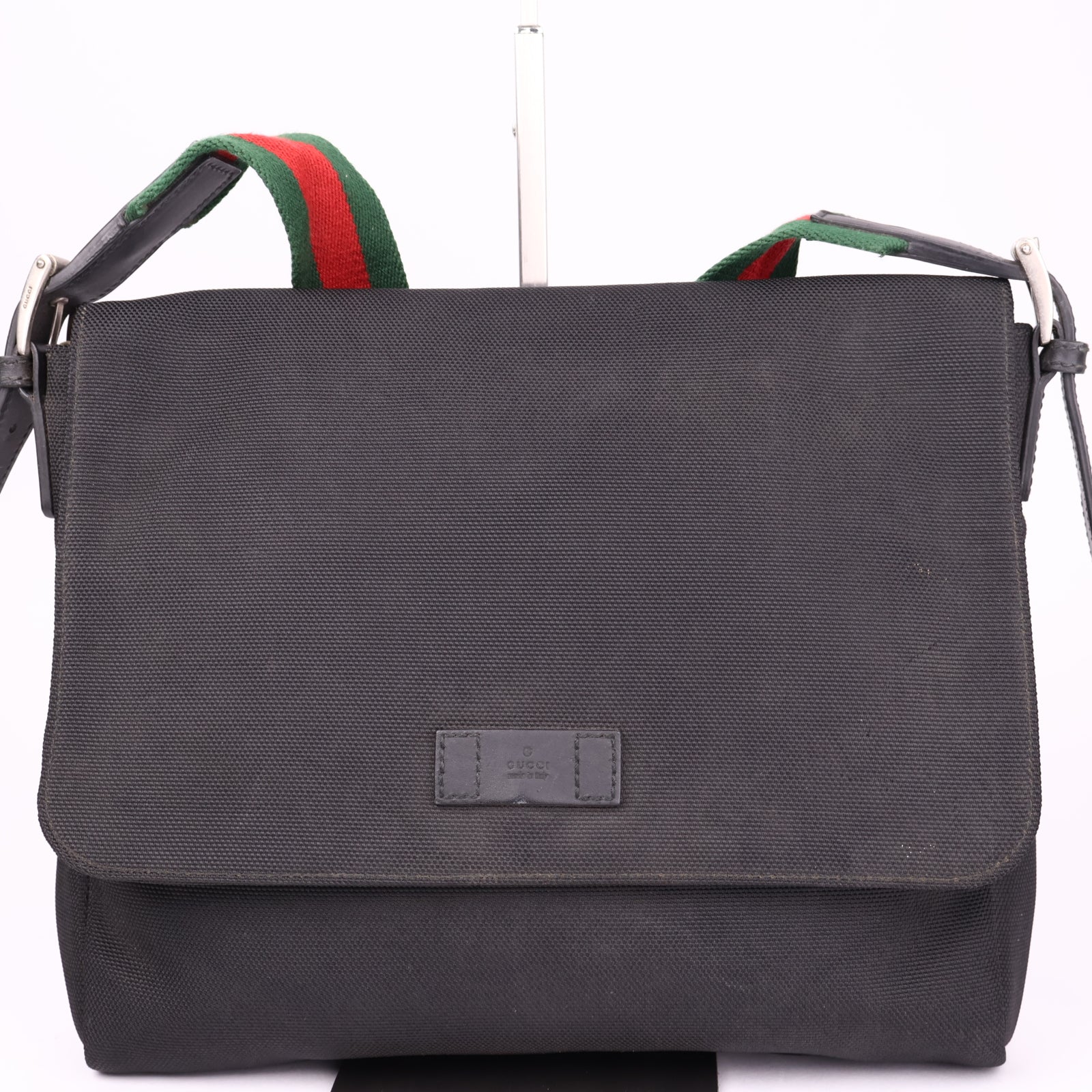 J3569 Gucci Web Shoulder Bag Vintage- Pre Owned