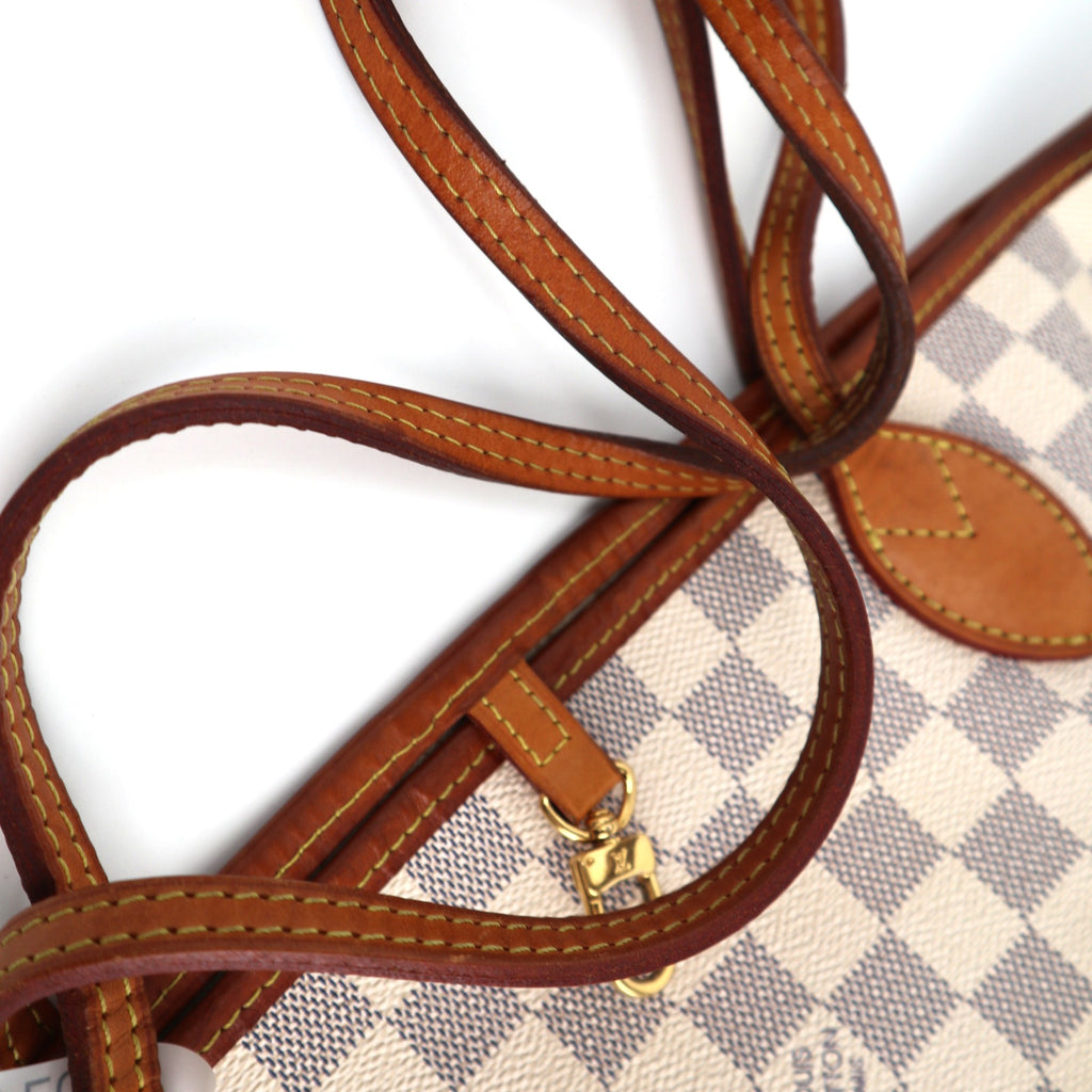 Louis Vuitton Damier Azur Neverfull MM Shoulder Bag C1878 | Pre-Owned Very Good White / Blue Damier Azur Coated canvas, leather trim