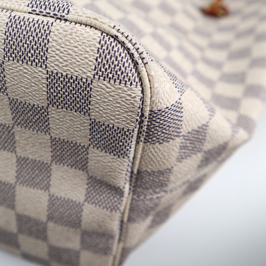 Louis Vuitton Damier Azur Neverfull MM Shoulder Bag C1878 | Pre-Owned Very Good White / Blue Damier Azur Coated canvas, leather trim