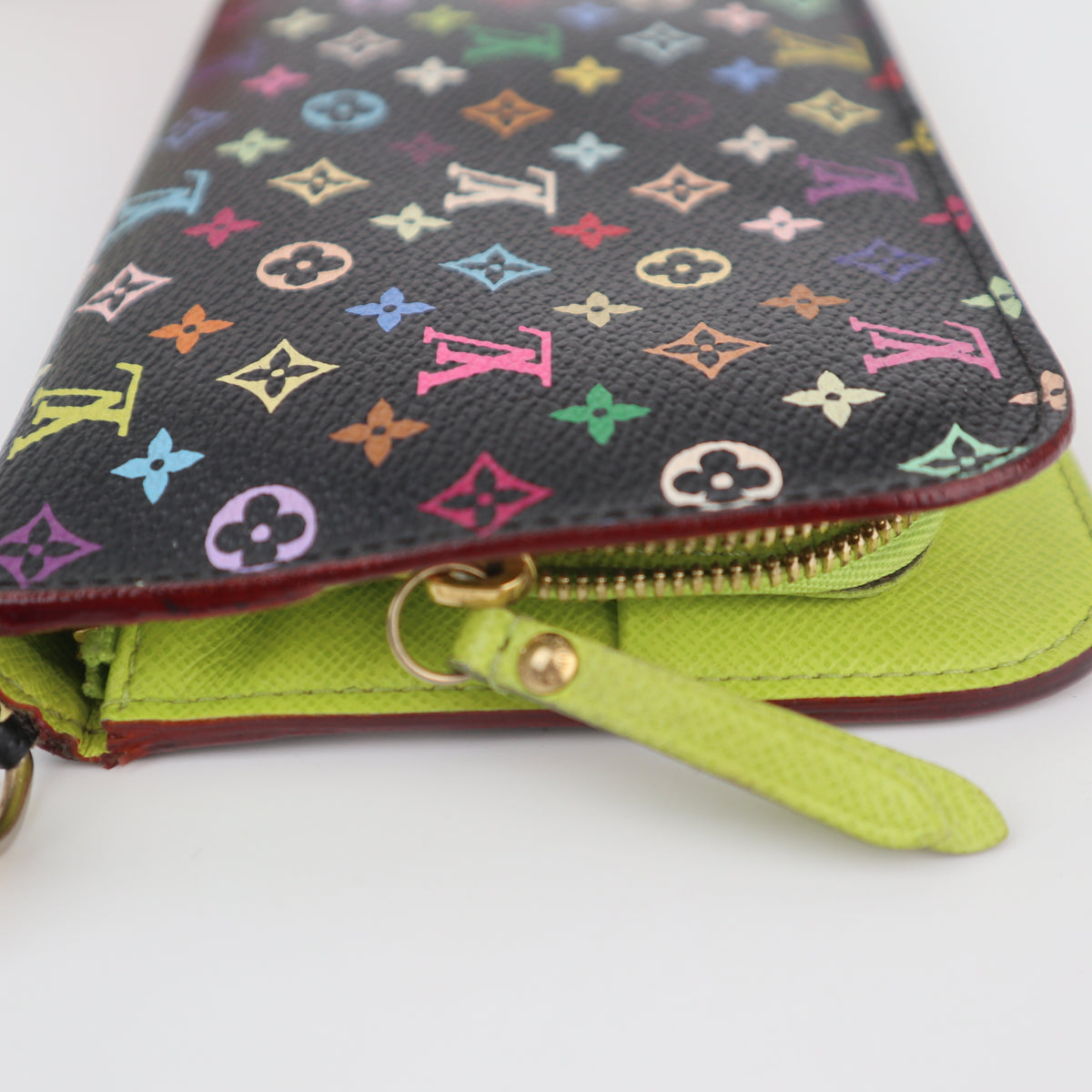 C2839 Louis Vuitton Wallet Monogram MulticoloreZippy Wallet | Pre-Owned Very Good Multicolour Monogram Multicolore Canvas