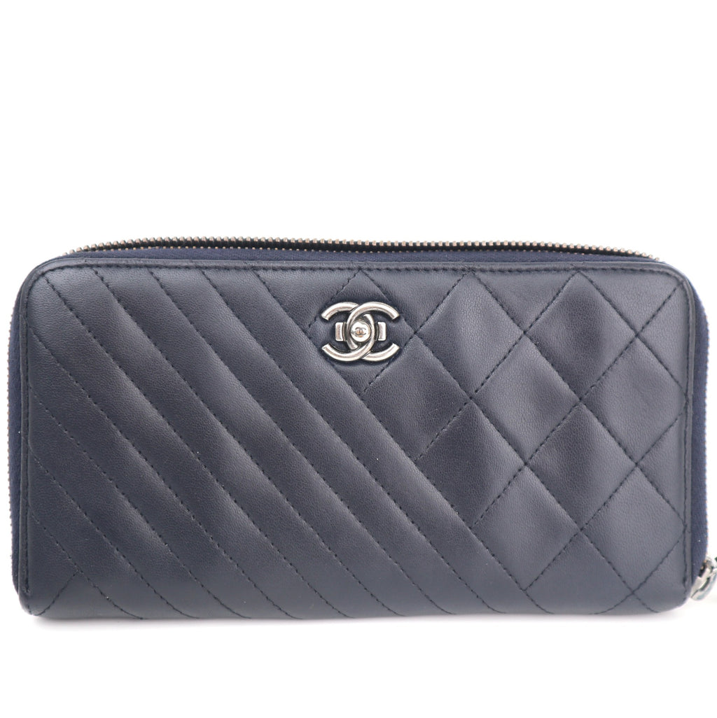 C2840 Chanel Wallet Mademoiselle V-Stitch / Matelasse | Pre-Owned Excellent Matelassé, V-Stitch