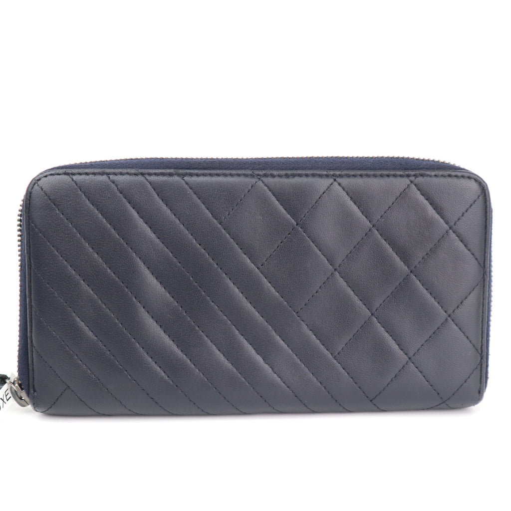 C2840 Chanel Wallet Mademoiselle V-Stitch / Matelasse | Pre-Owned Excellent Matelassé, V-Stitch