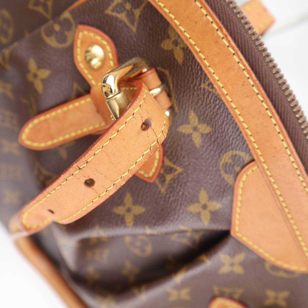 C2804 Louis Vuitton Shoulder Bag Monogram Tivoli GM | Pre-Owned Very Good Brown Monogram Canvas