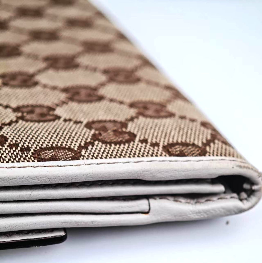 C2983 Gucci Wallet GG Canvas Lovely Heart Continental Wallet | Pre-Owned Very Good Beige / Brown Canvas, Leather GG Canvas