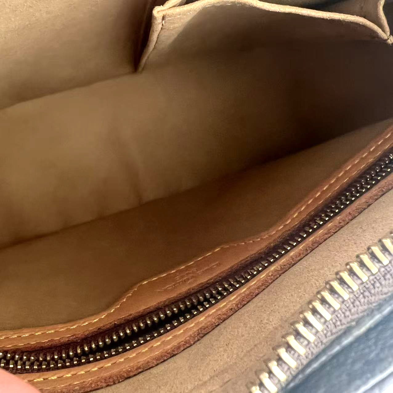Louis Vuitton Monogram Canvas Looping MM C1517R|Pre-Owned